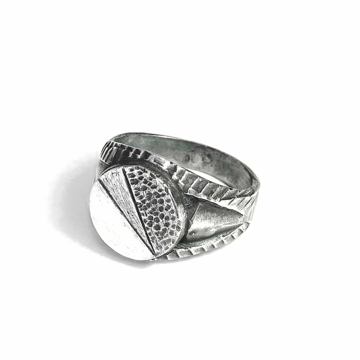 Egyptian design ring, old design ring, thin silver ring, unisex silver ring, textured ring